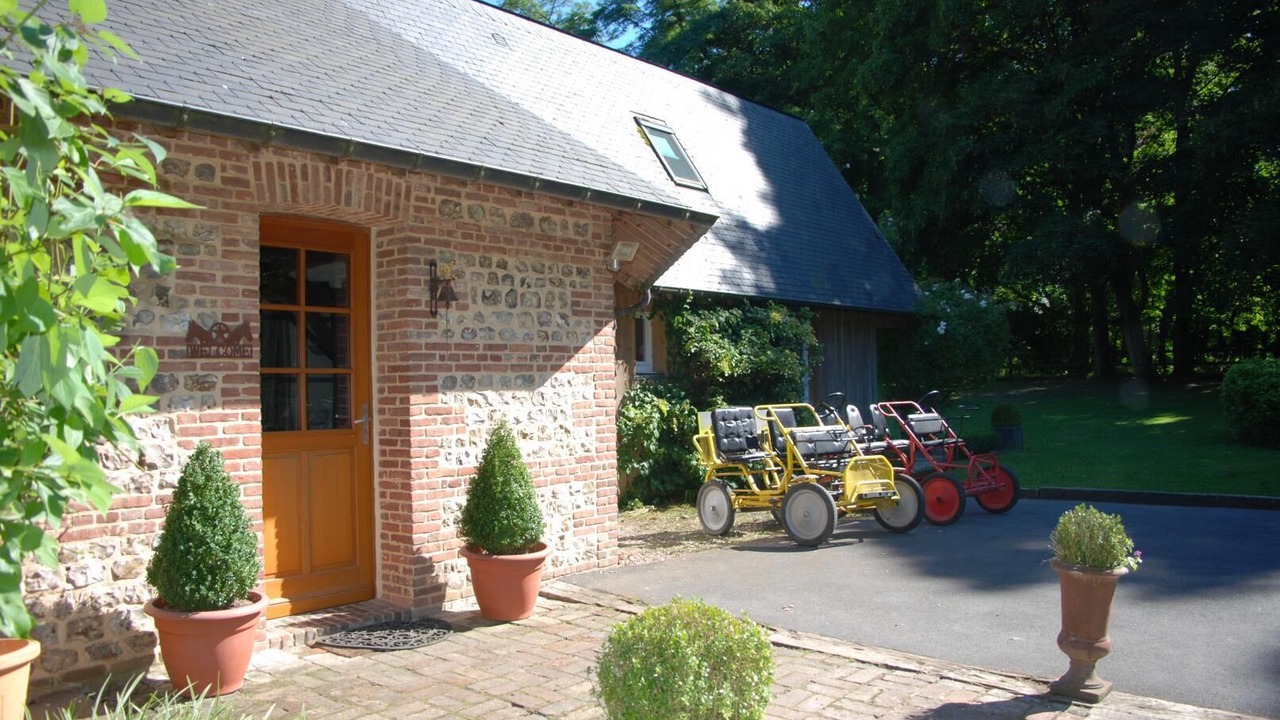 Photo of Outdoor in Sainte-Marguerite-sur-Fauville
