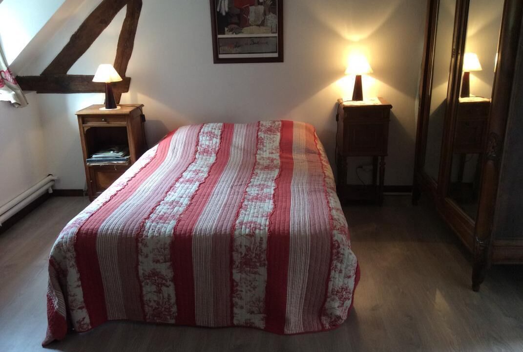 Photo of Bedroom in Villainville