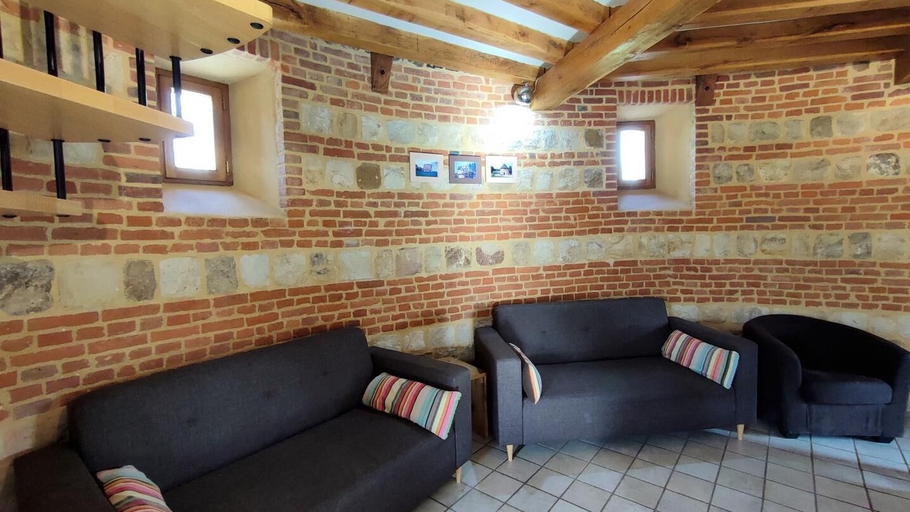 Photo of Livingroom in Heberville