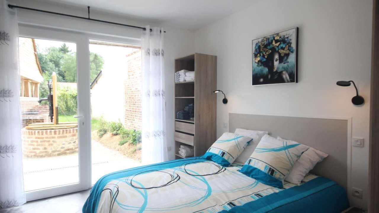 Photo of Bedroom in Sept-Meules