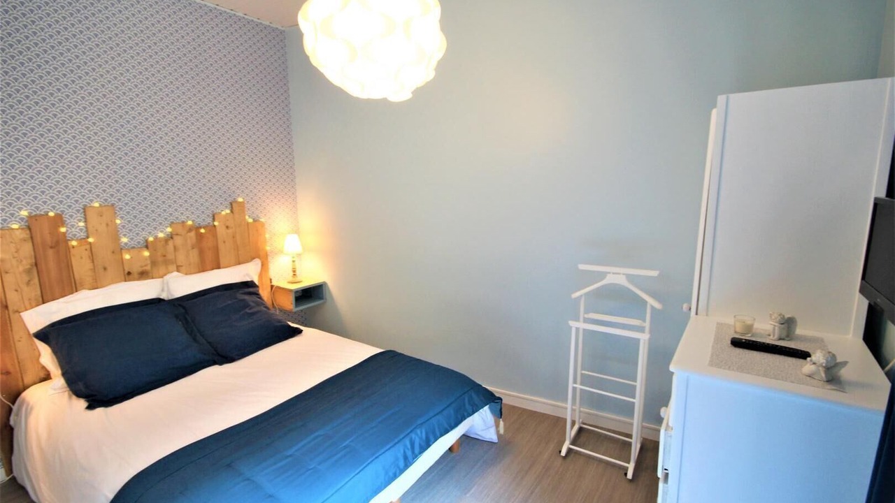 Photo of Bedroom in Fecamp