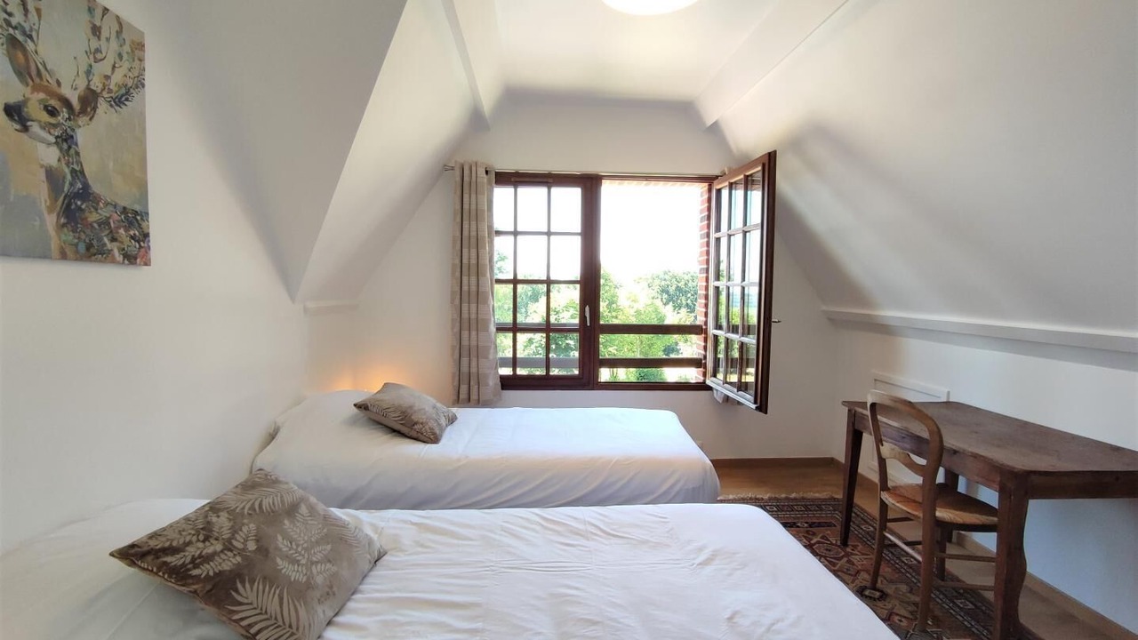 Photo of Bedroom in Eu