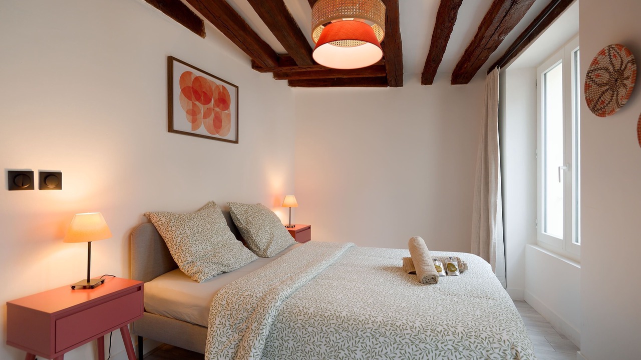 Photo of Bedroom in Fontainebleau