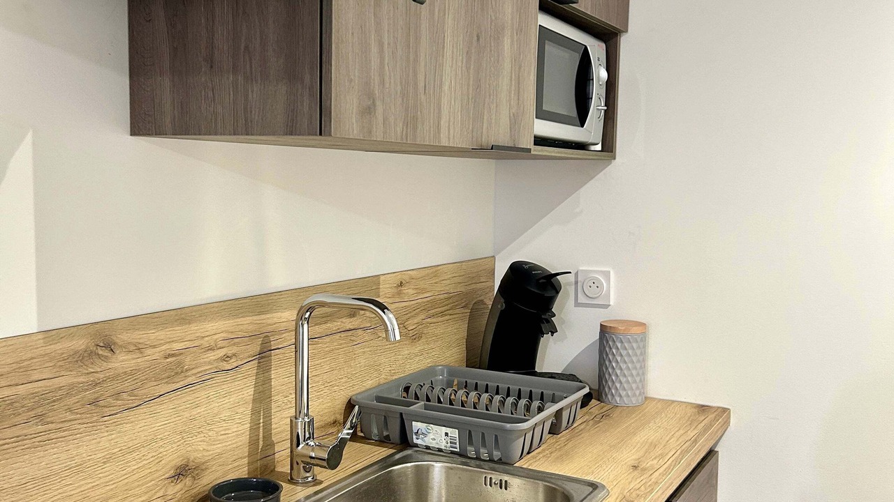 Photo of Kitchen in Saint-Laurent-sur-Saone