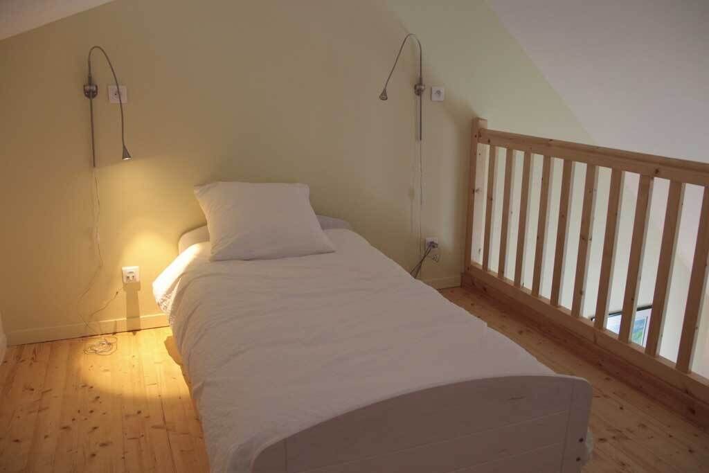 Photo of Bedroom in Arelaune-en-Seine