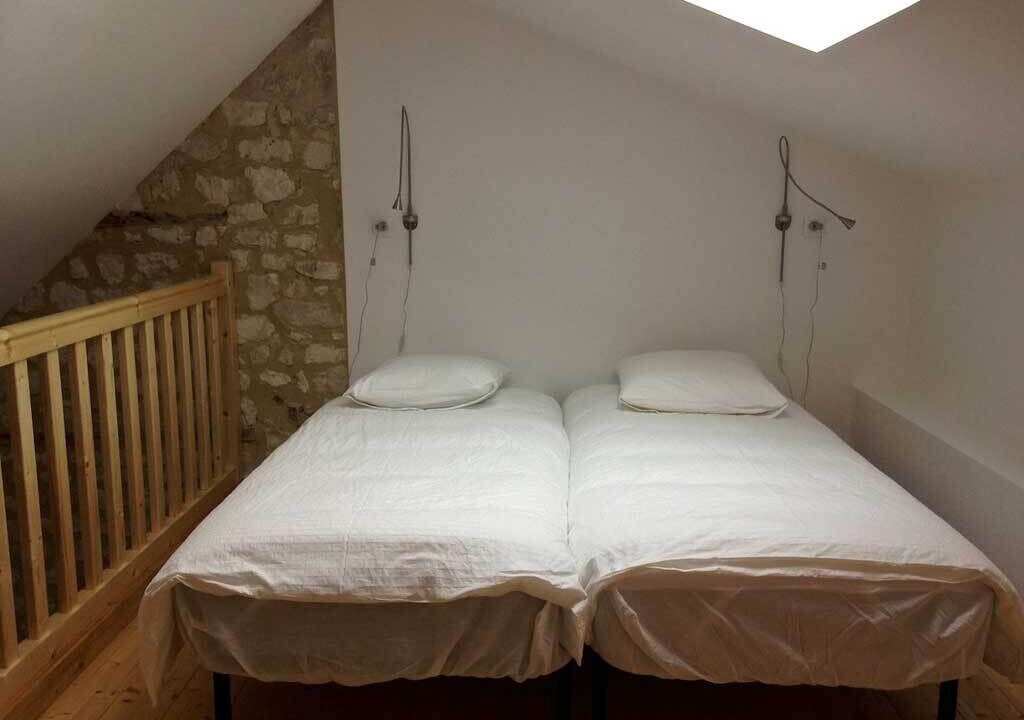 Photo of Bedroom in Arelaune-en-Seine