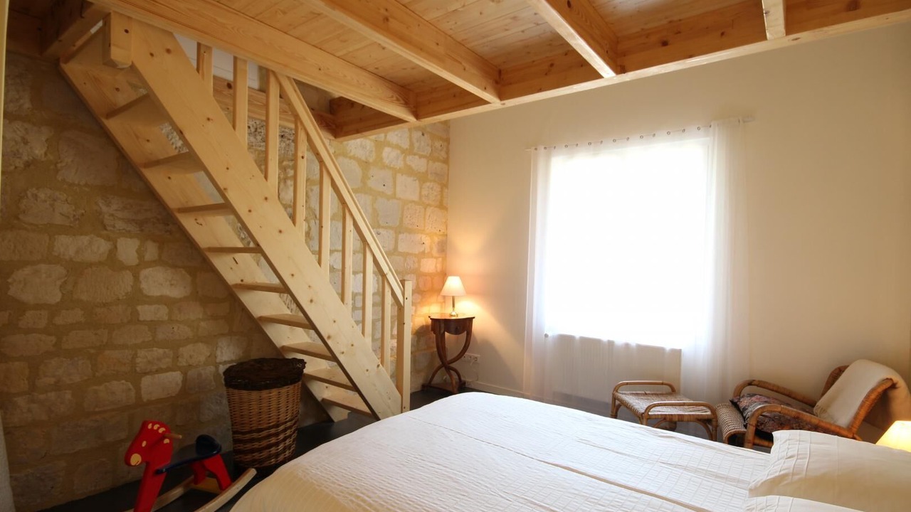 Photo of Bedroom in Arelaune-en-Seine