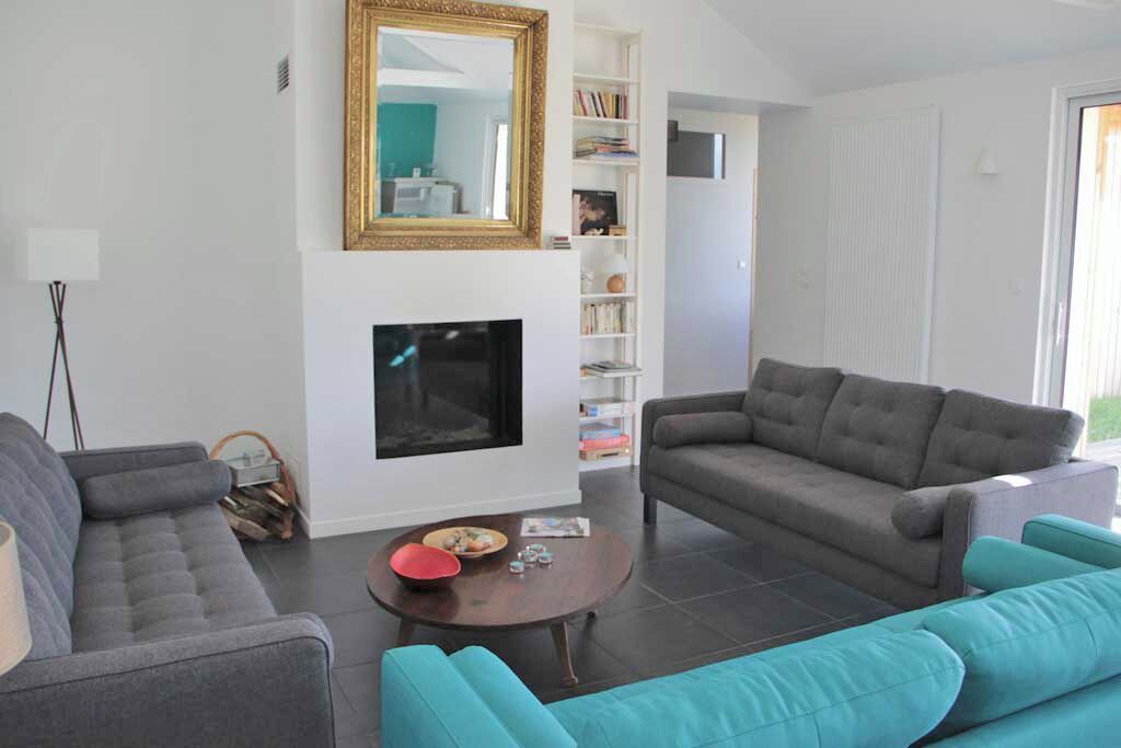 Photo of Livingroom in Arelaune-en-Seine