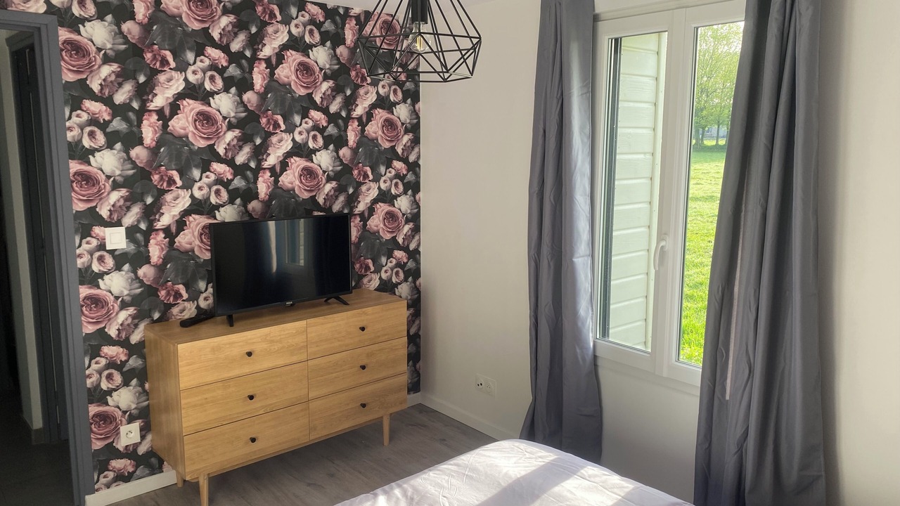 Photo of Bedroom in Saint-Saens