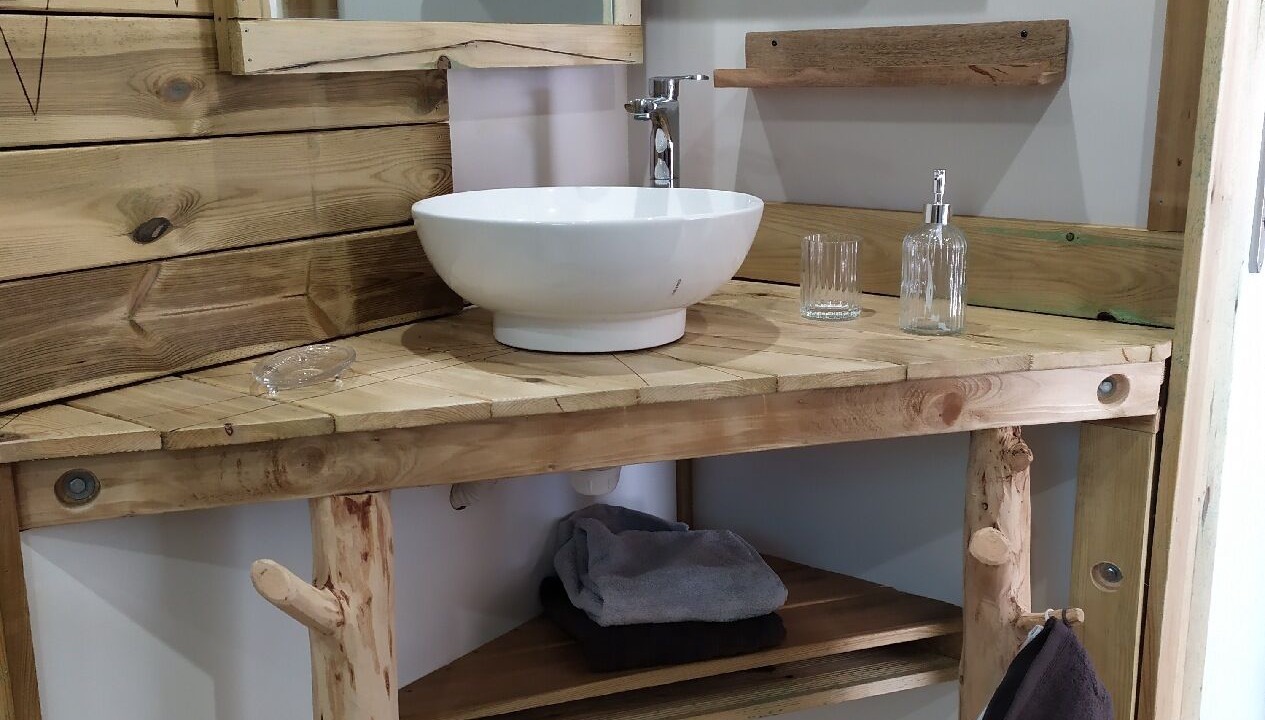 Photo of Bathroom in Beussent