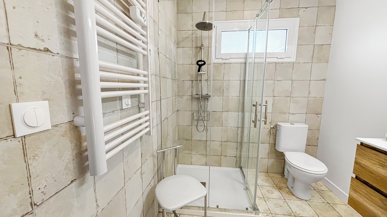 Photo of Bathroom in Bretigny-sur-Orge