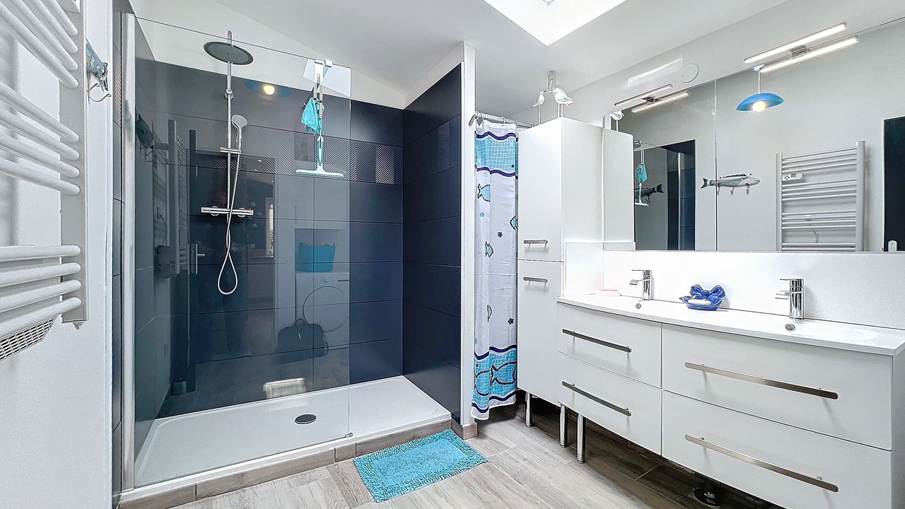 Photo of Bathroom in Clairmarais