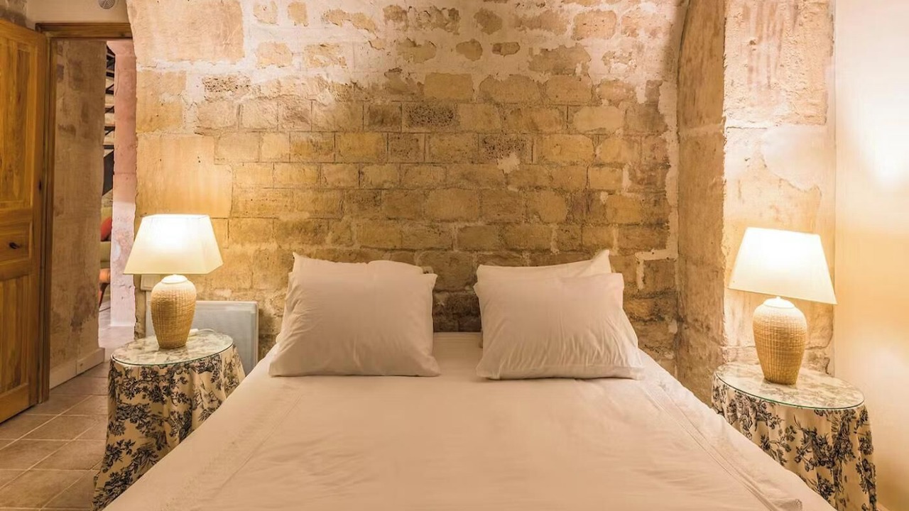 Photo of Bedroom in 3rd Arrondissement