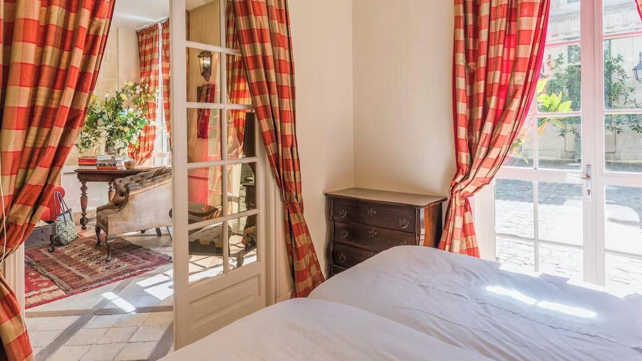 Photo of Bedroom in 3rd Arrondissement