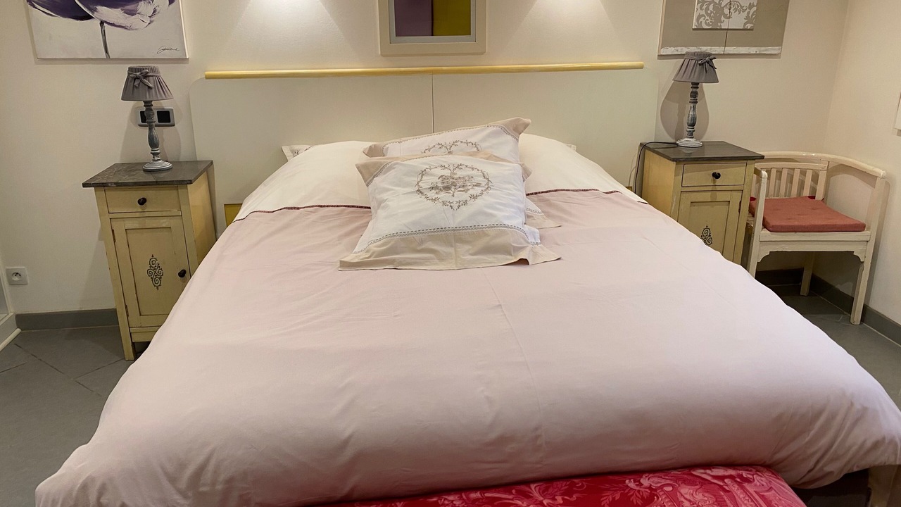 Photo of Bedroom in Fossemanant