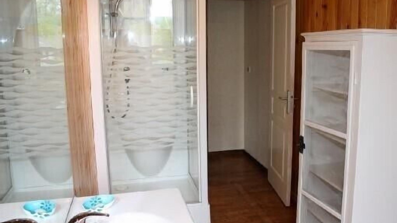Photo of Bathroom in Cussy-en-Morvan