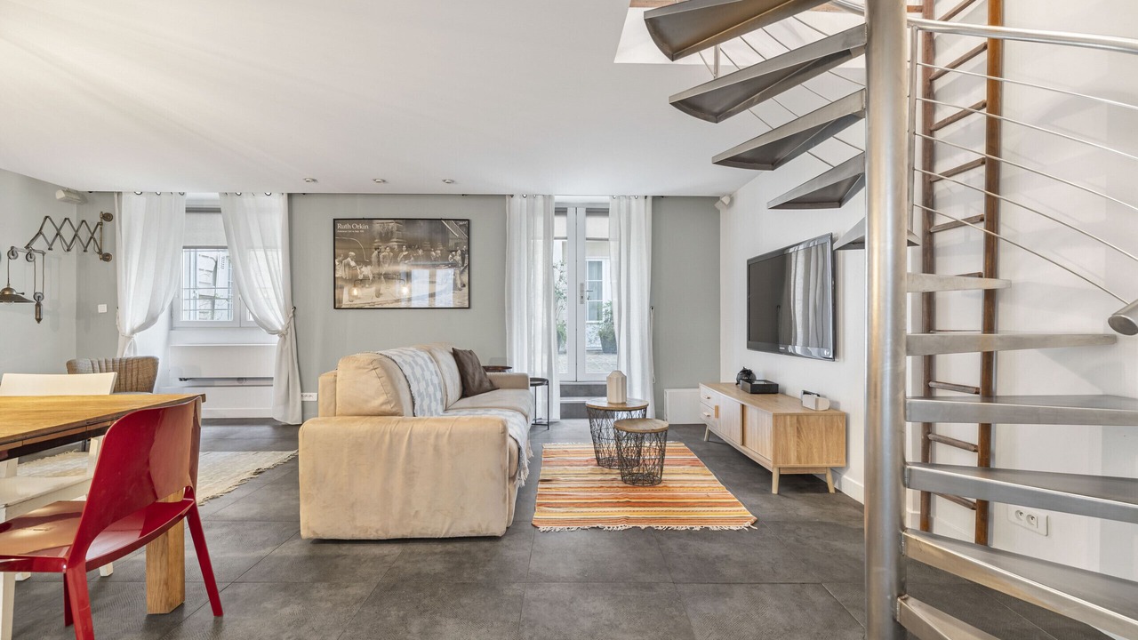 Photo of Livingroom in Saint-Merri