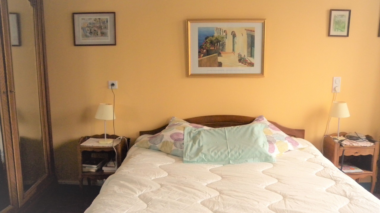 Photo of Bedroom in St-Andre-de-l'Eure