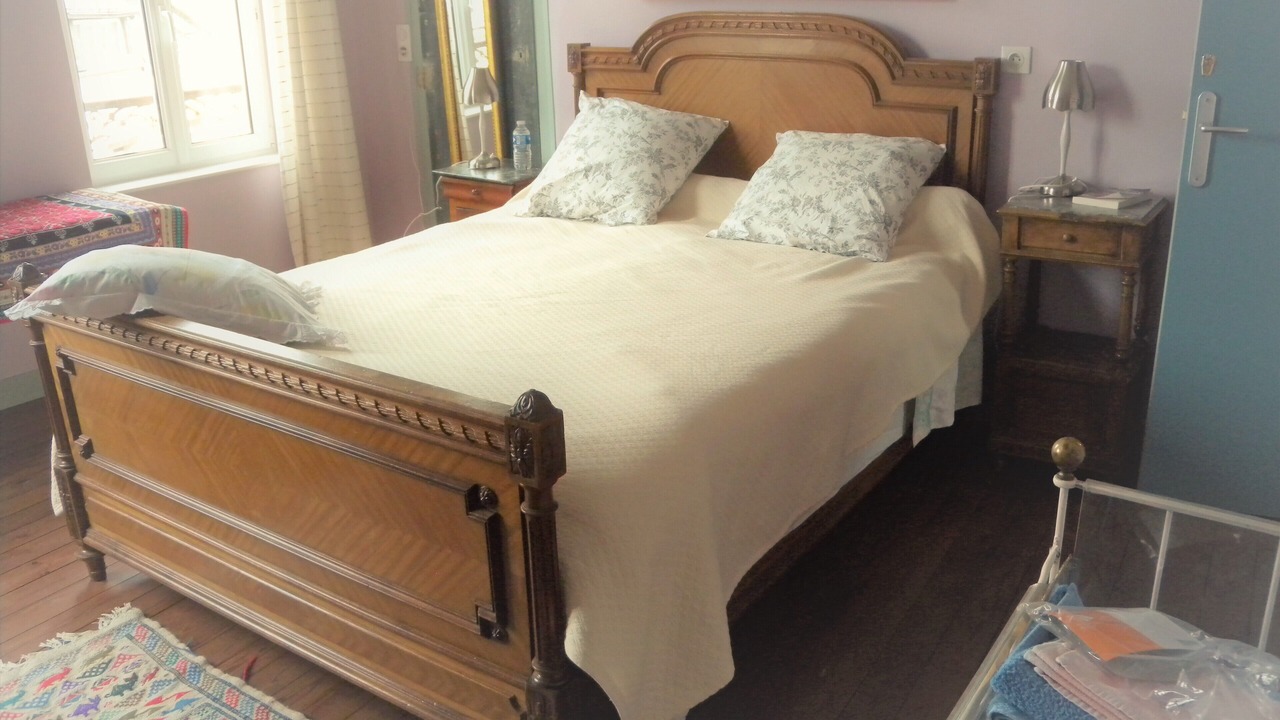 Photo of Bedroom in St-Andre-de-l'Eure