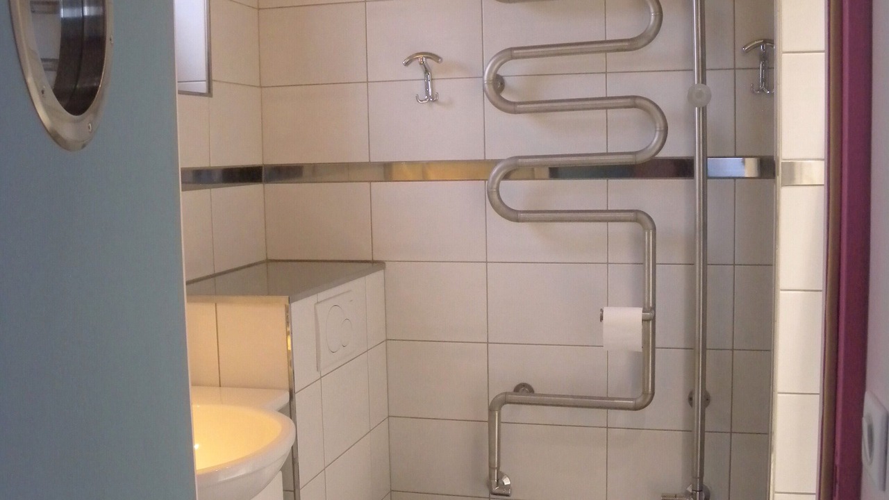 Photo of Bathroom in St-Andre-de-l'Eure