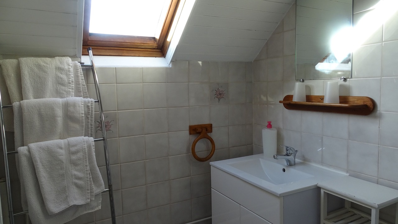 Photo of Bathroom in Saint-Etienne-sous-Bailleul