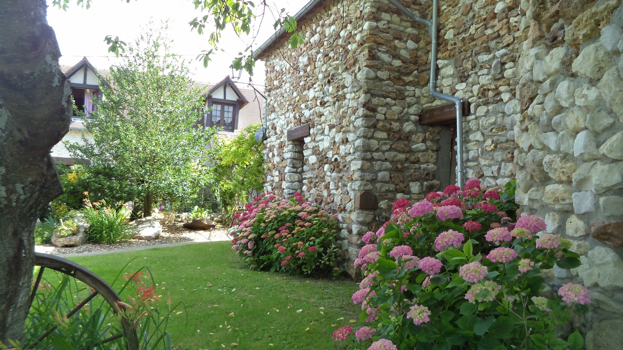 Photo of Outdoor in Saint-Etienne-sous-Bailleul