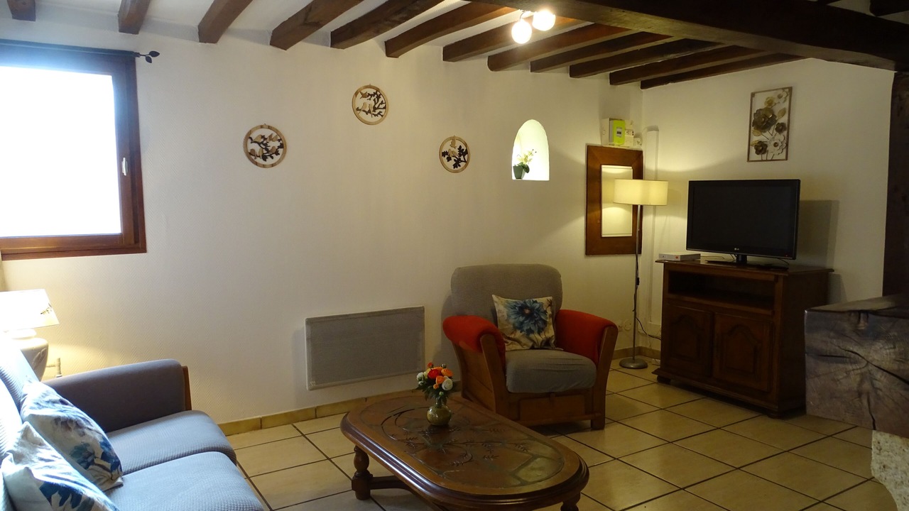 Photo of Livingroom in Saint-Etienne-sous-Bailleul