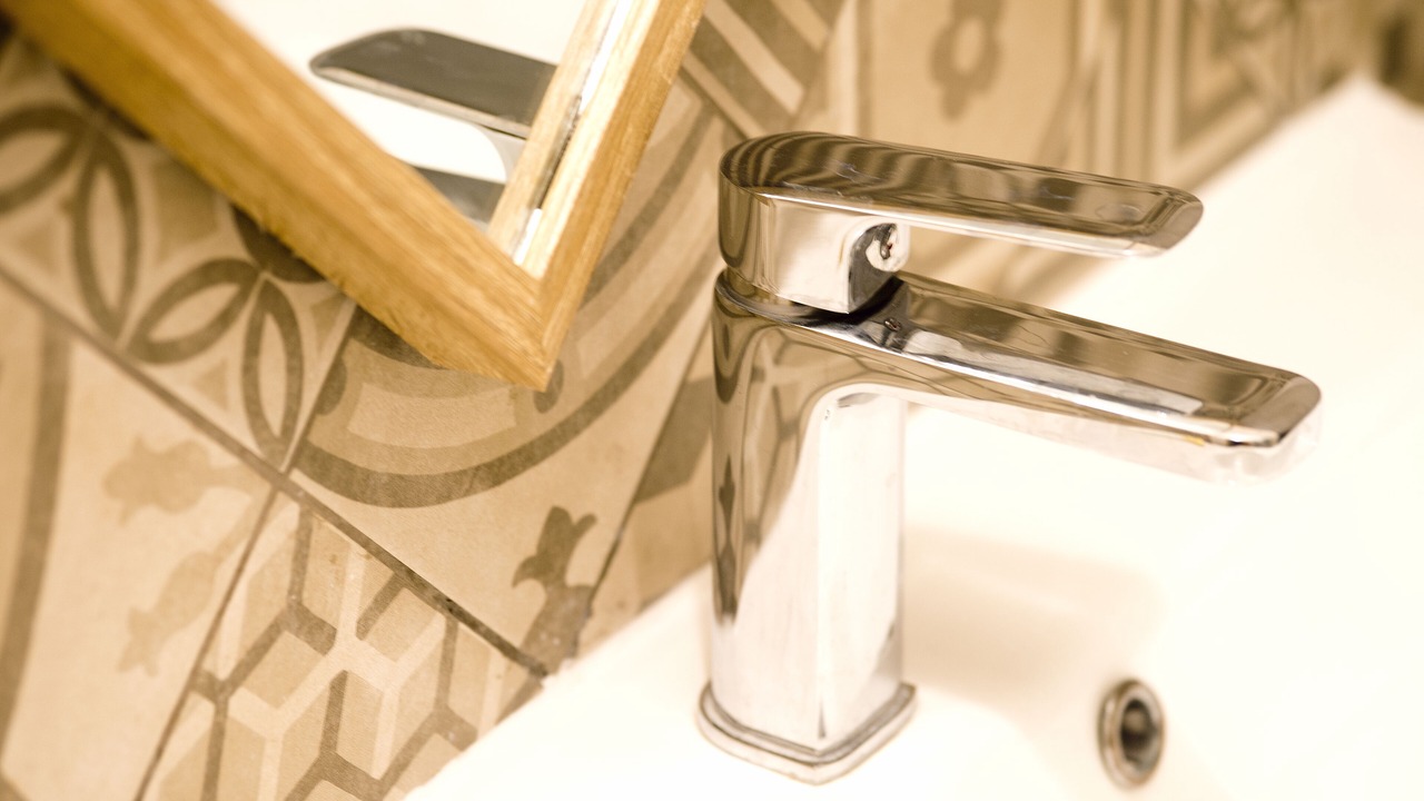 Photo of Bathroom in Oeuilly