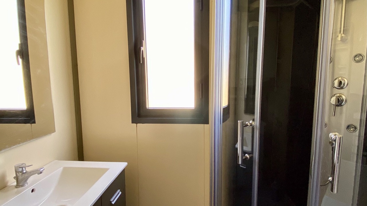 Photo of Bathroom in Meyzieu Nord Ouest