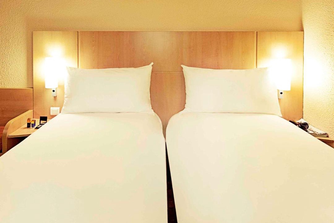 Photo of Bedroom in Maubeuge