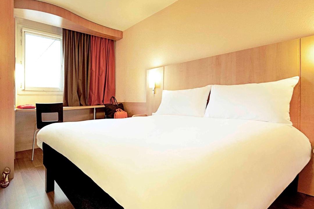 Photo of Bedroom in Maubeuge