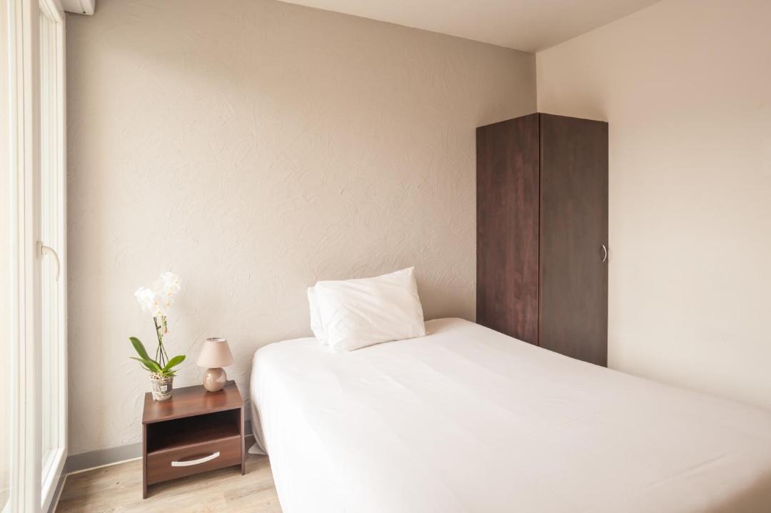 Photo of Bedroom in Chelles