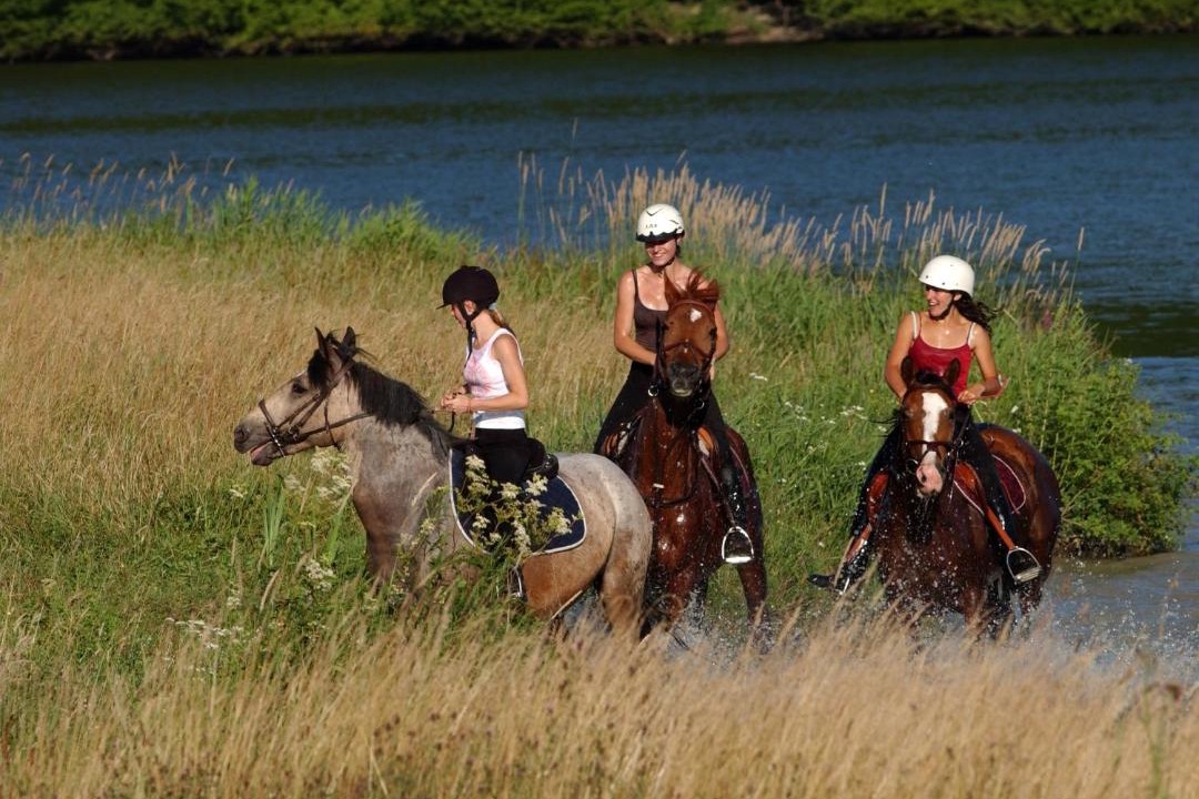 Photo of Others in Eppe-Sauvage