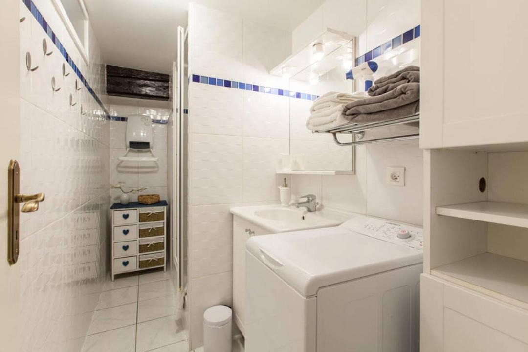 Photo of Bathroom in Petite-France