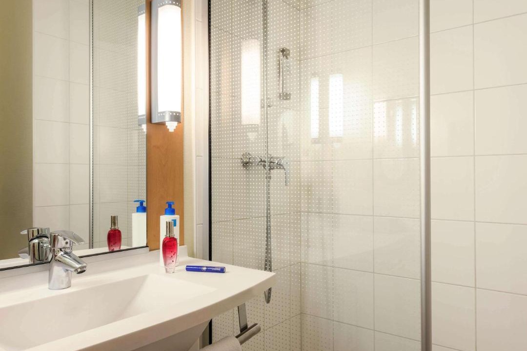 Photo of Bathroom in Royallieu Pompidou