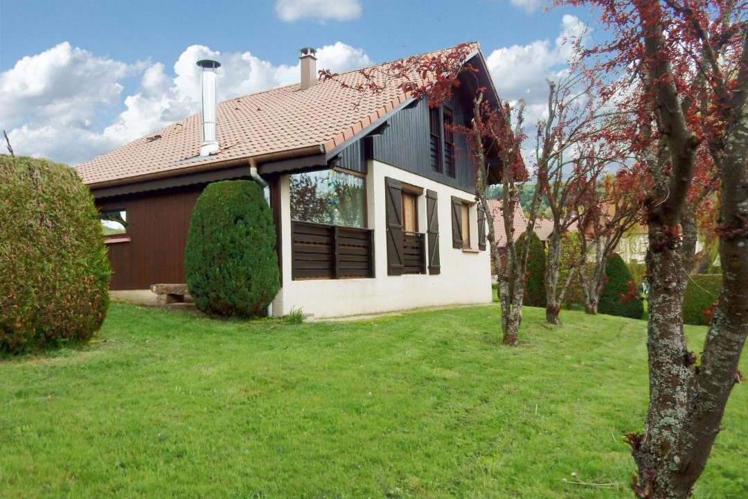 Photo of Buildings in Gerbepal