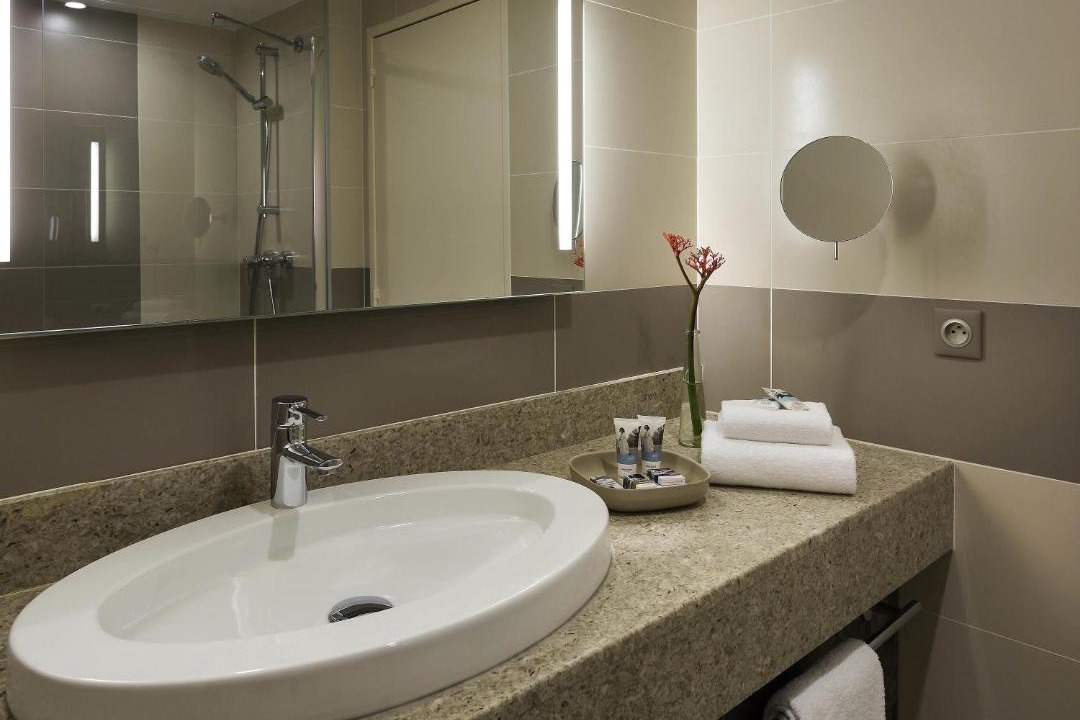 Photo of Bathroom in Rungis