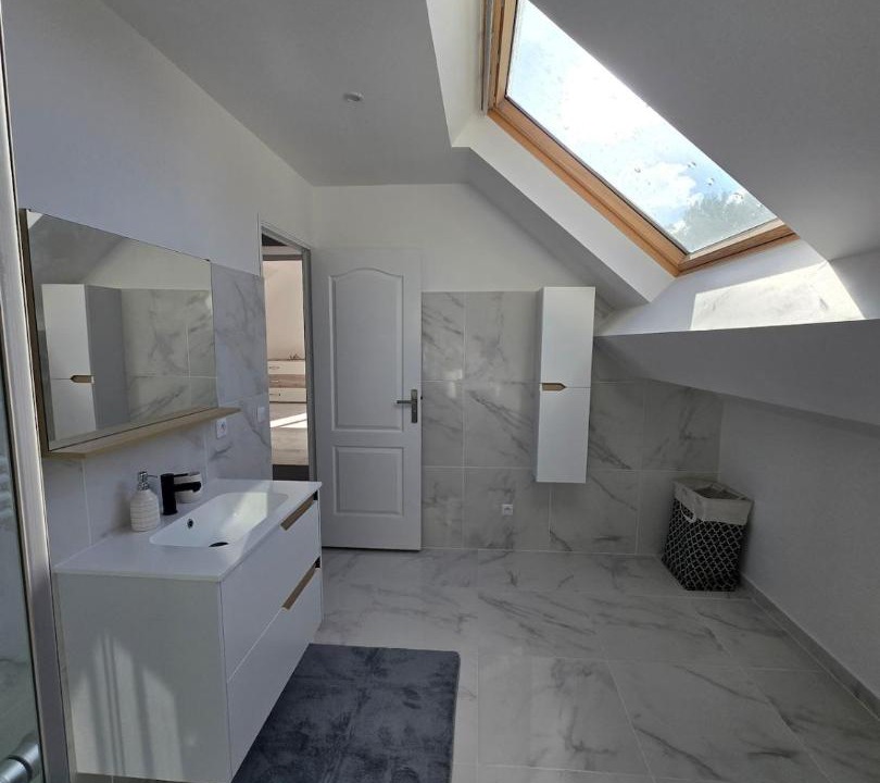 Photo of Bathroom in Luzancy