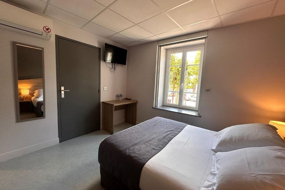 Photo of Bedroom in Chatillon-sur-Chalaronne