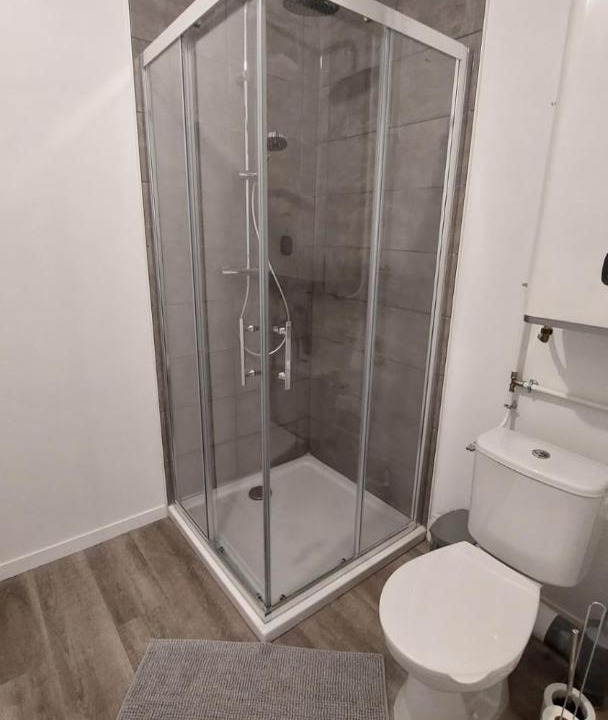 Photo of Bathroom in Saint-Etienne-du-Rouvray