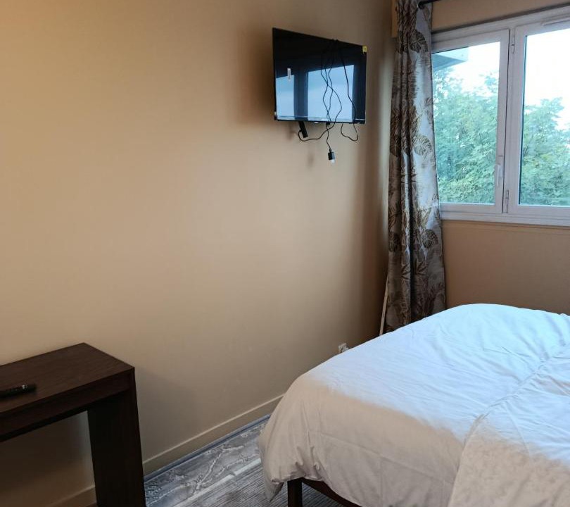 Photo of Bedroom in Grigny
