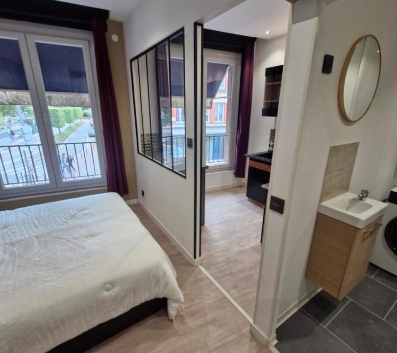 Photo of Bedroom in Douai