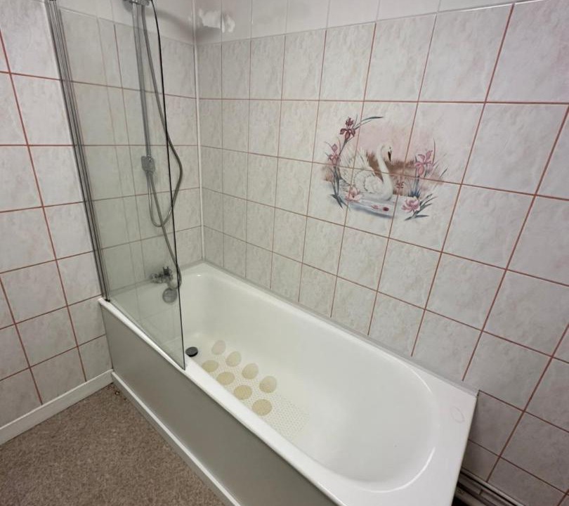 Photo of Bathroom in Herce