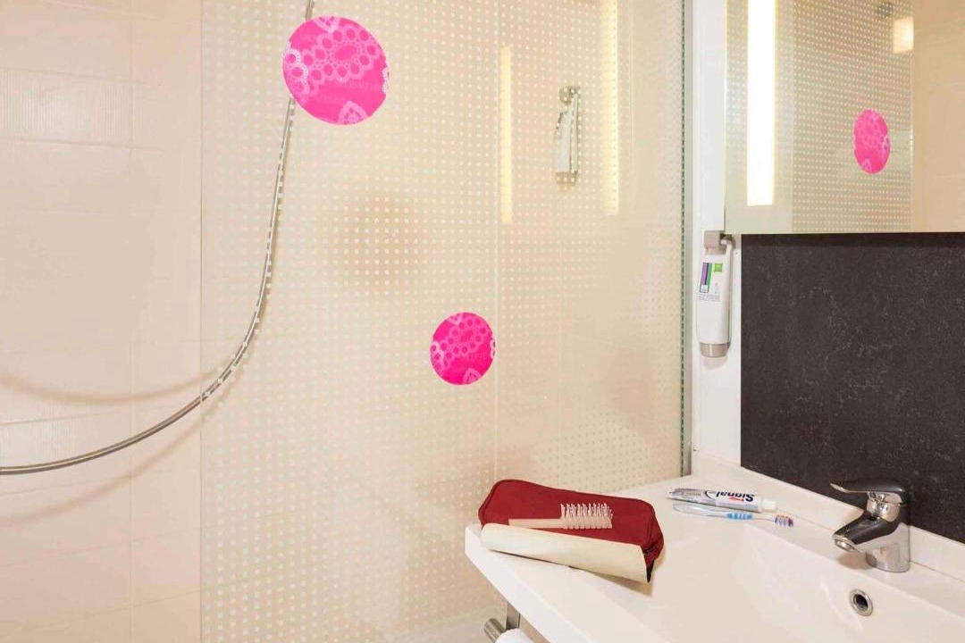 Photo of Bathroom in Bruay-la-Buissiere