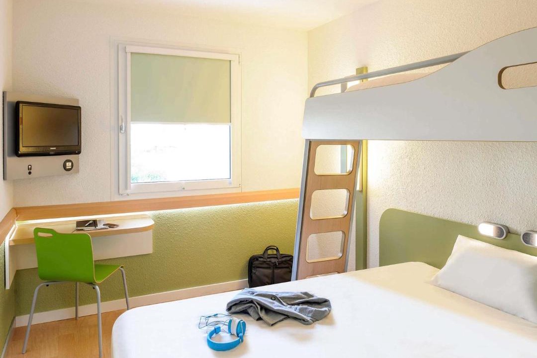 Photo of Bedroom in Saint-Etienne-du-Rouvray