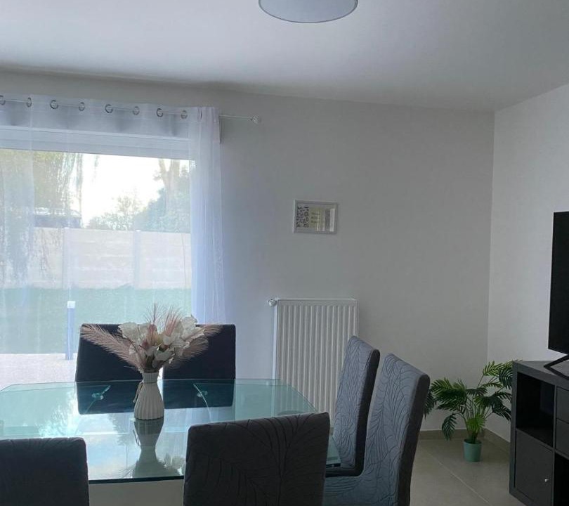 Photo of Others in La Haute-Maison