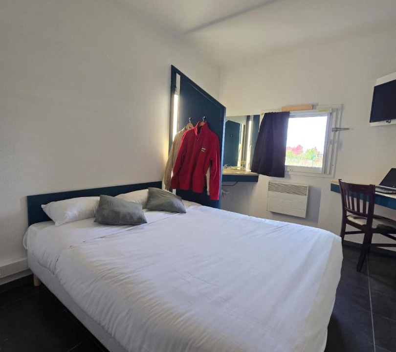 Photo of Bedroom in Dreux