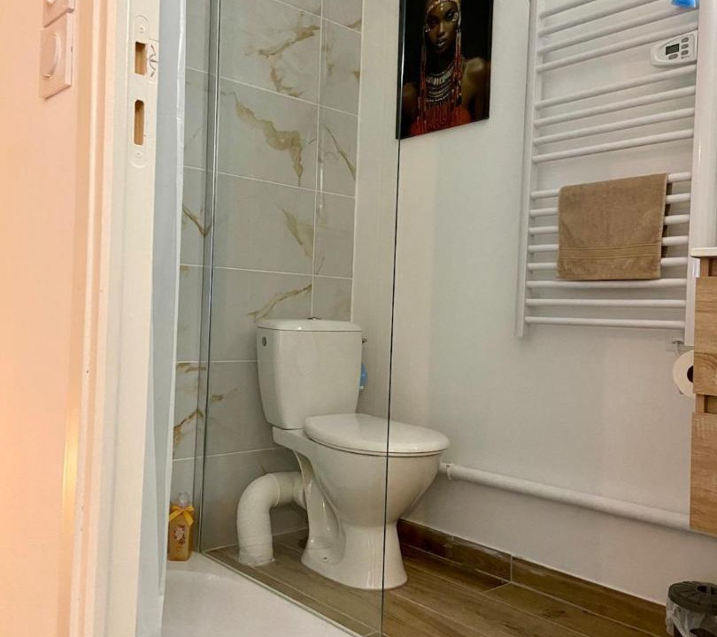 Photo of Bathroom in Varennes-Vauzelles