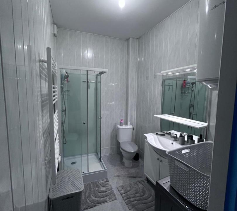 Photo of Bathroom in Saint-Claude