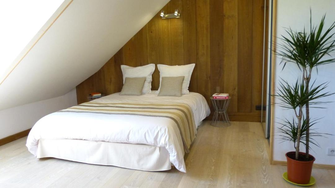 Photo of Bedroom in Milly-la-Foret